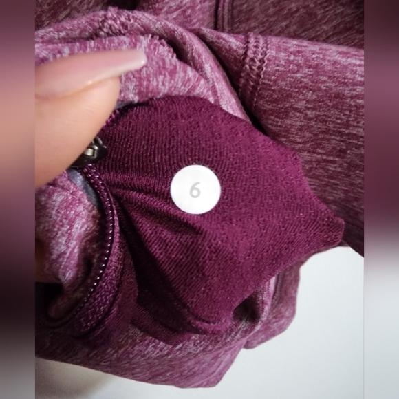 LULULEMON Women's Run Your Heart Out 1/2 Zip Sweatshirt Pullover Jacket Purple 6 - Picture 5 of 5